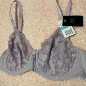 Wacoal lavender lace bra